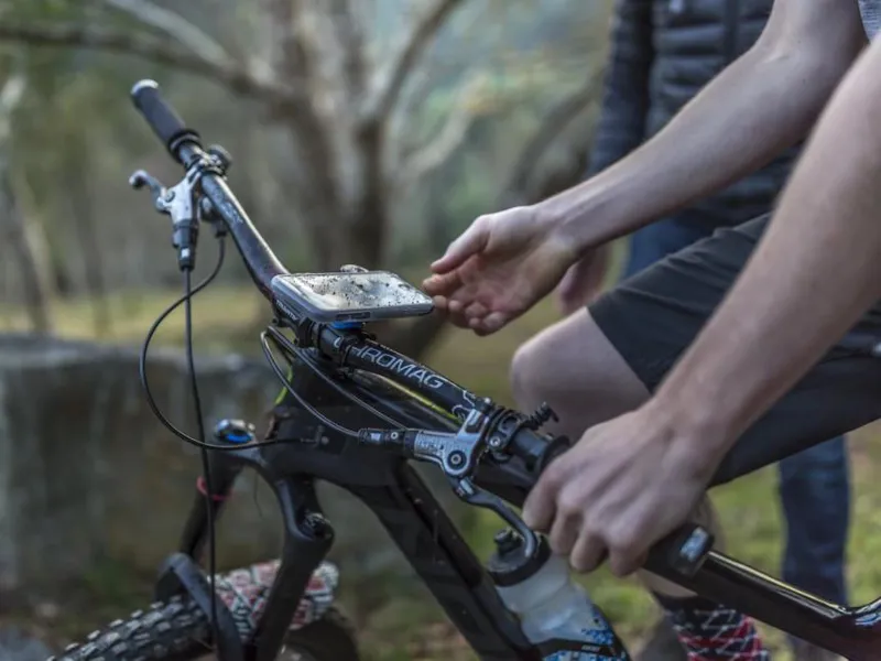 Quad Lock Poncho For Samsung GS22 Ultra - Clear - Image 4