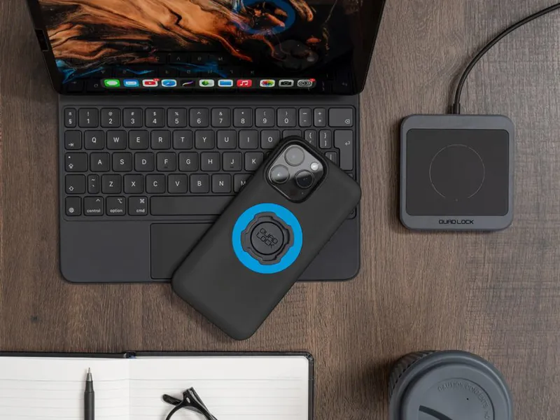 Quad Lock MAG Wireless Charging Pad - Black